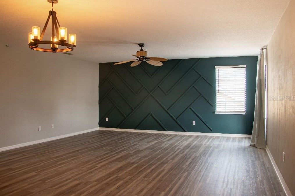 1557 Amaryllis Cir, Orlando FL 32825-7432 exterior