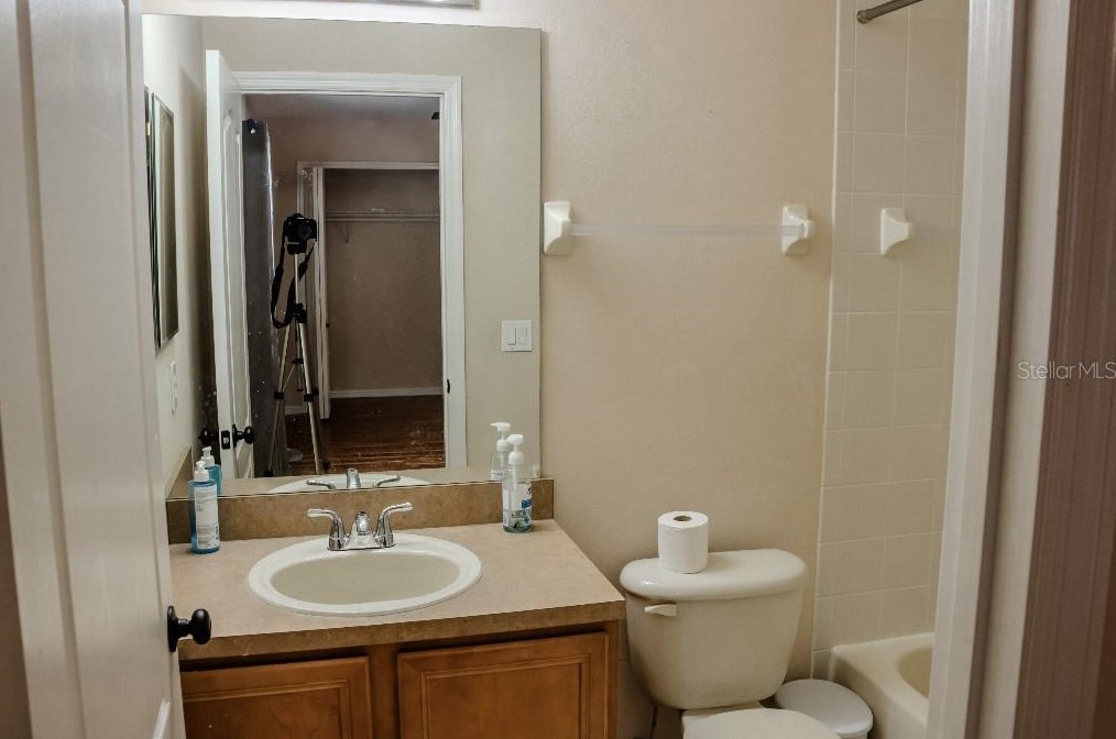 1557 Amaryllis Cir, Orlando FL 32825-7432 exterior