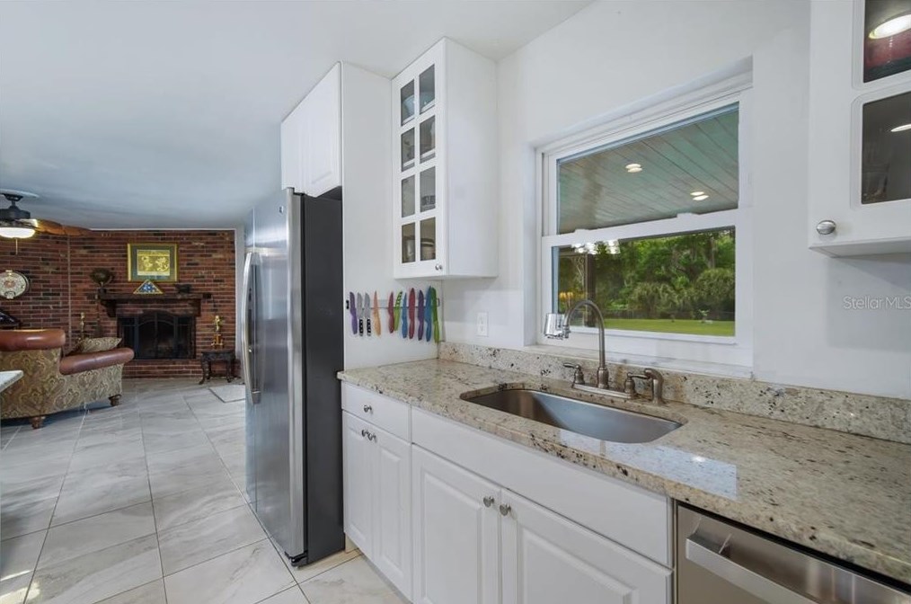 11414 Winn Rd, Riverview FL  33569-4617 exterior