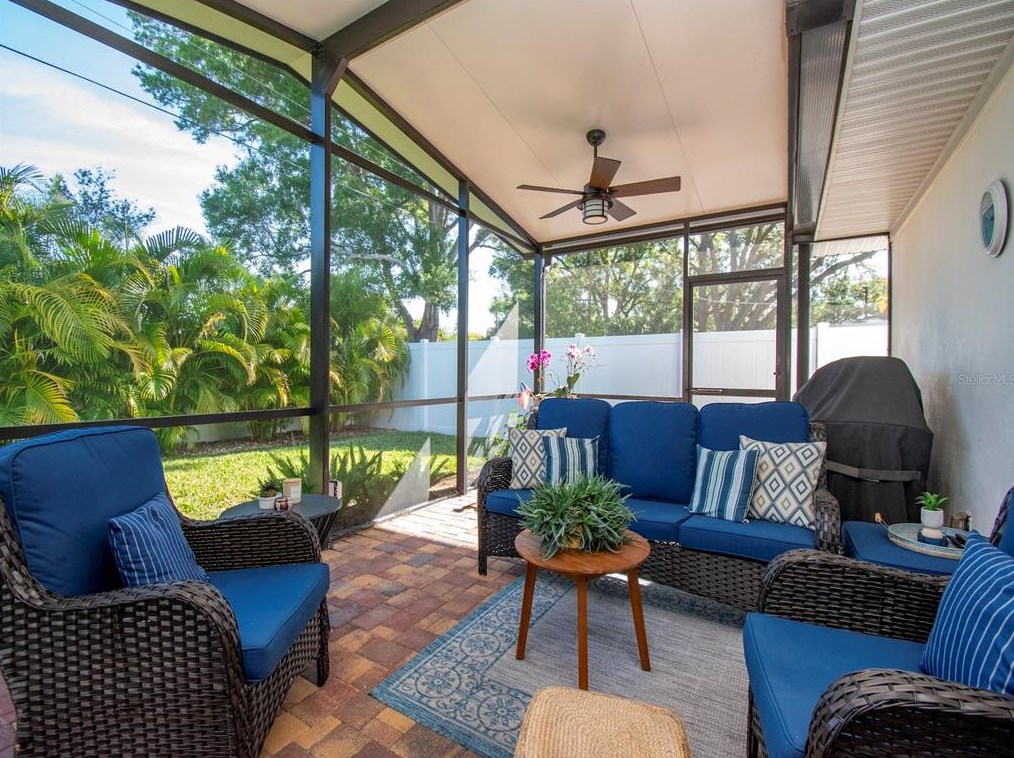 4711 Alline Ave, Tampa FL  33611-2101 exterior