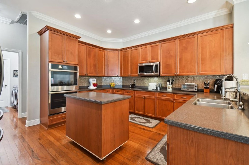 11028 Stone Branch Dr, Riverview FL  33569-2029 exterior