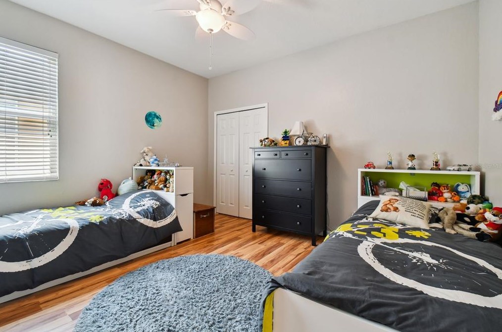 11028 Stone Branch Dr, Riverview FL  33569-2029 exterior