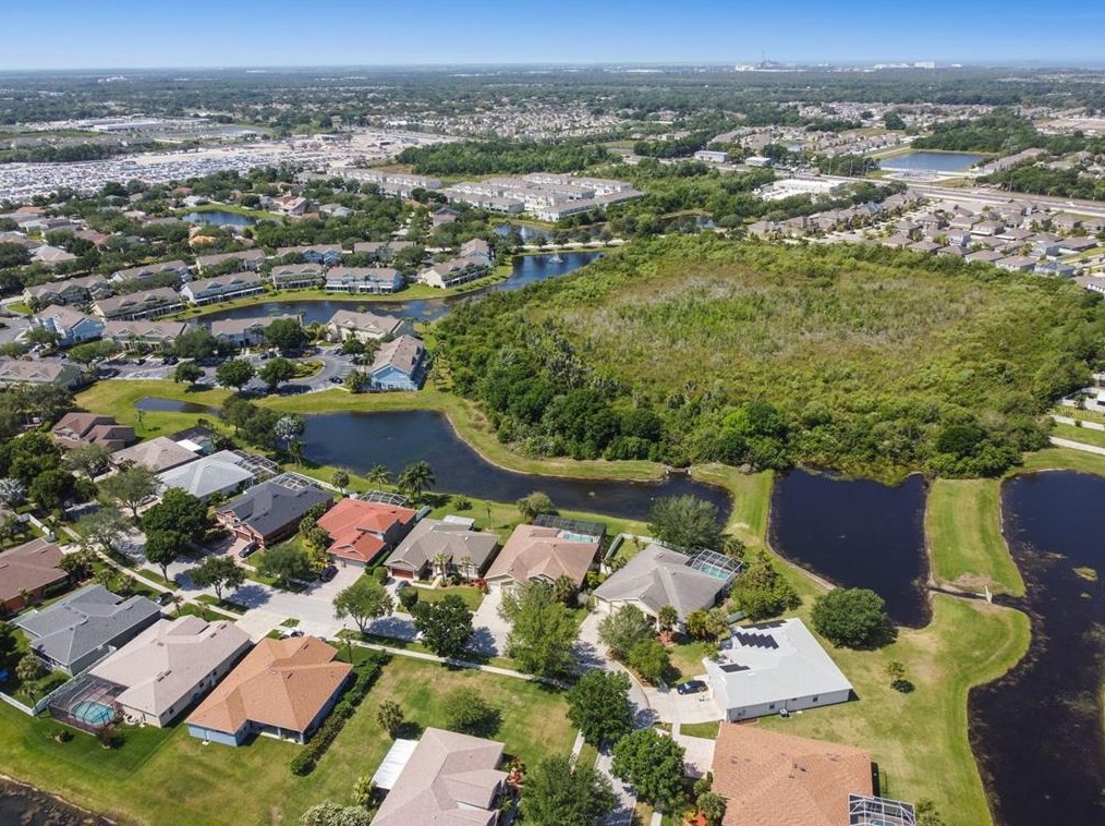 11028 Stone Branch Dr, Riverview FL  33569-2029 exterior