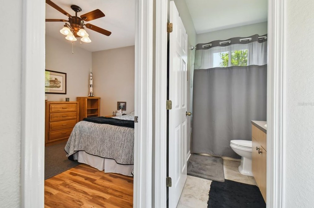 11028 Stone Branch Dr, Riverview FL  33569-2029 exterior