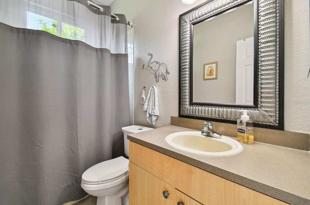 11028 Stone Branch Dr, Riverview FL  33569-2029 exterior