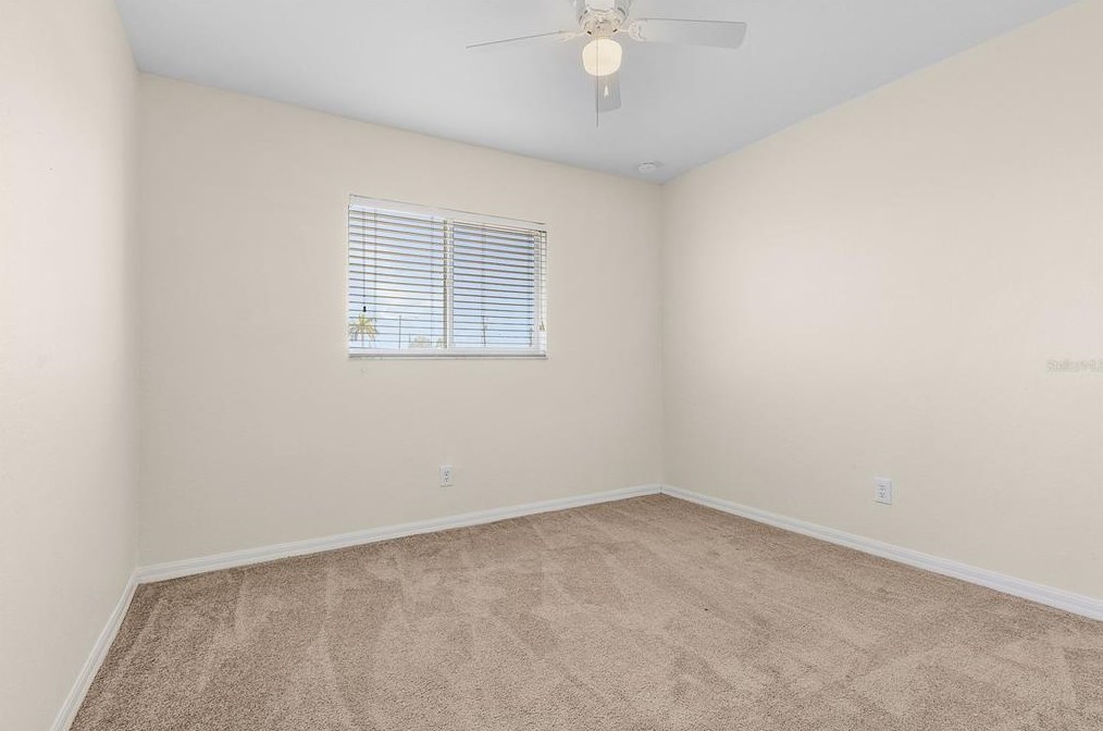 213 6 St, Cape Coral FL  33909-0019 exterior