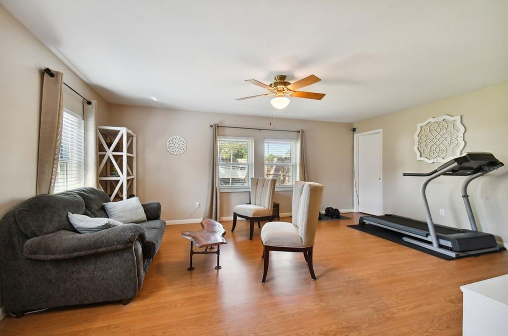 4809 Parkway Blvd, Land O Lakes FL 34639-4133 exterior