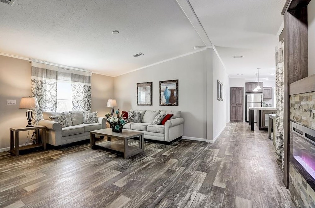 5302 Cougar Trail Ln, Plant City FL  33565-3597 exterior