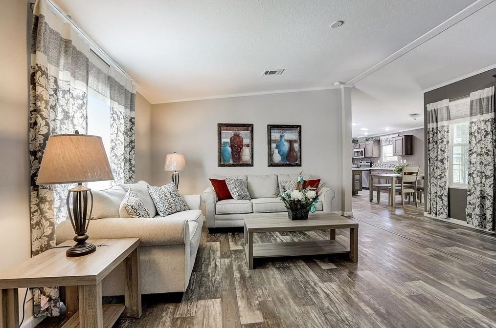 5302 Cougar Trail Ln, Plant City FL  33565-3597 exterior