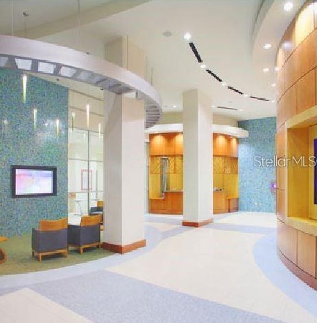 777 Ashley Dr, Tampa FL  33602-4356 exterior