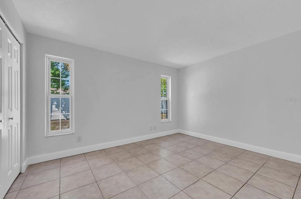 6701 16 Way, Saint Petersburg FL  33712-5901 exterior