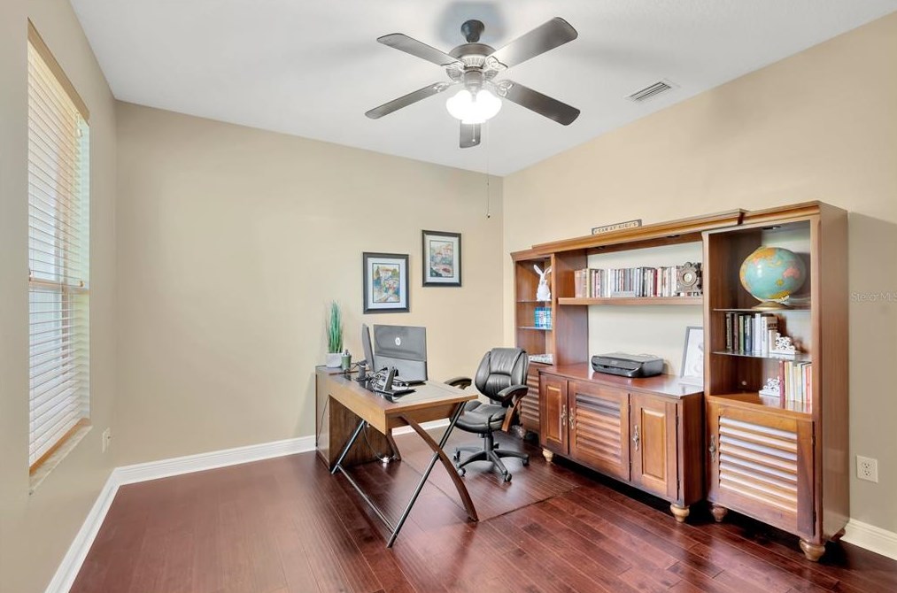 10254 Arbor Side Dr, Tampa FL  33647-2951 exterior