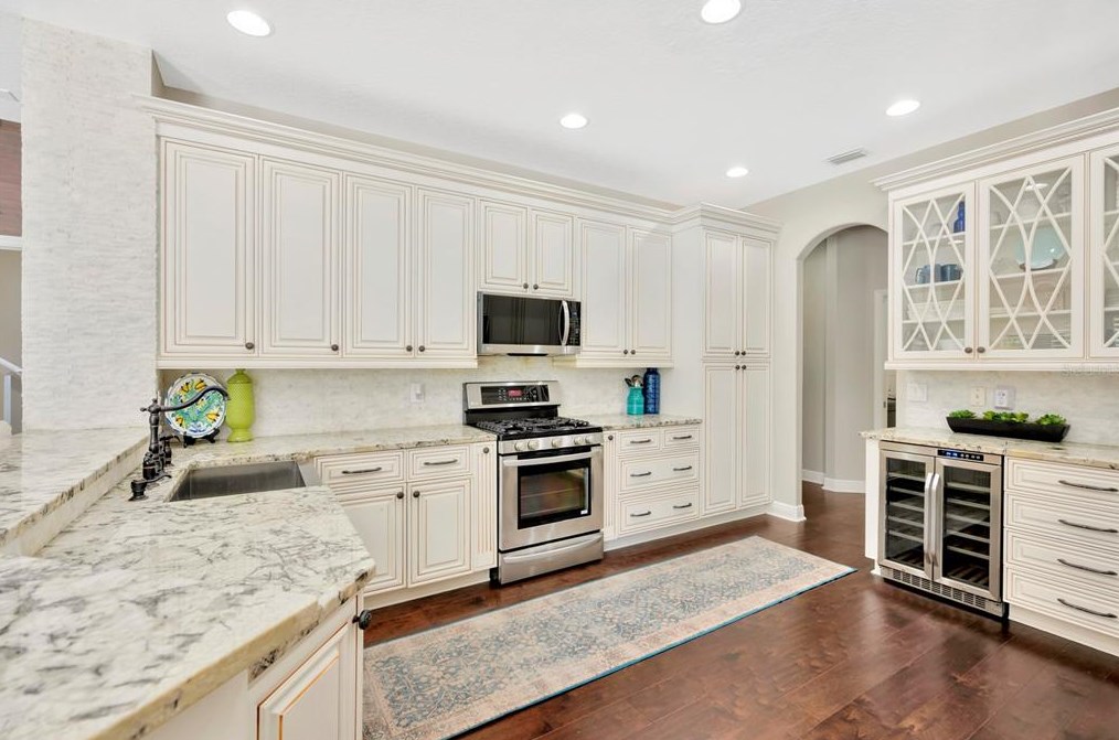 10254 Arbor Side Dr, Tampa FL  33647-2951 exterior