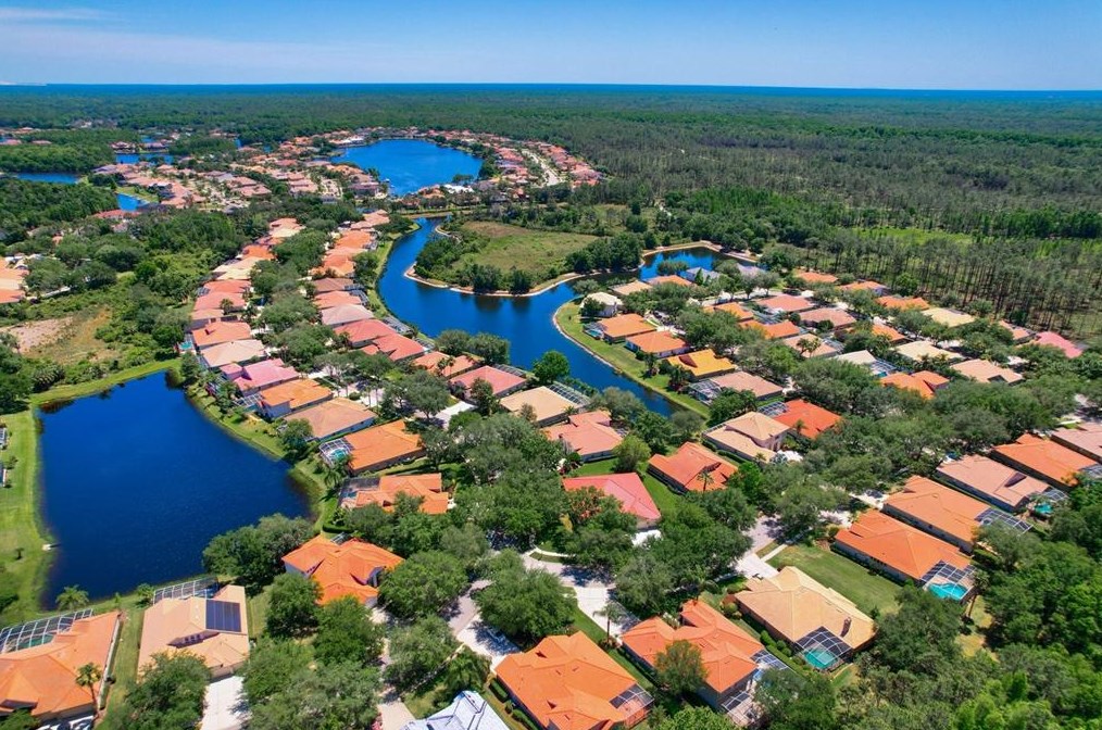 10254 Arbor Side Dr, Tampa FL  33647-2951 exterior