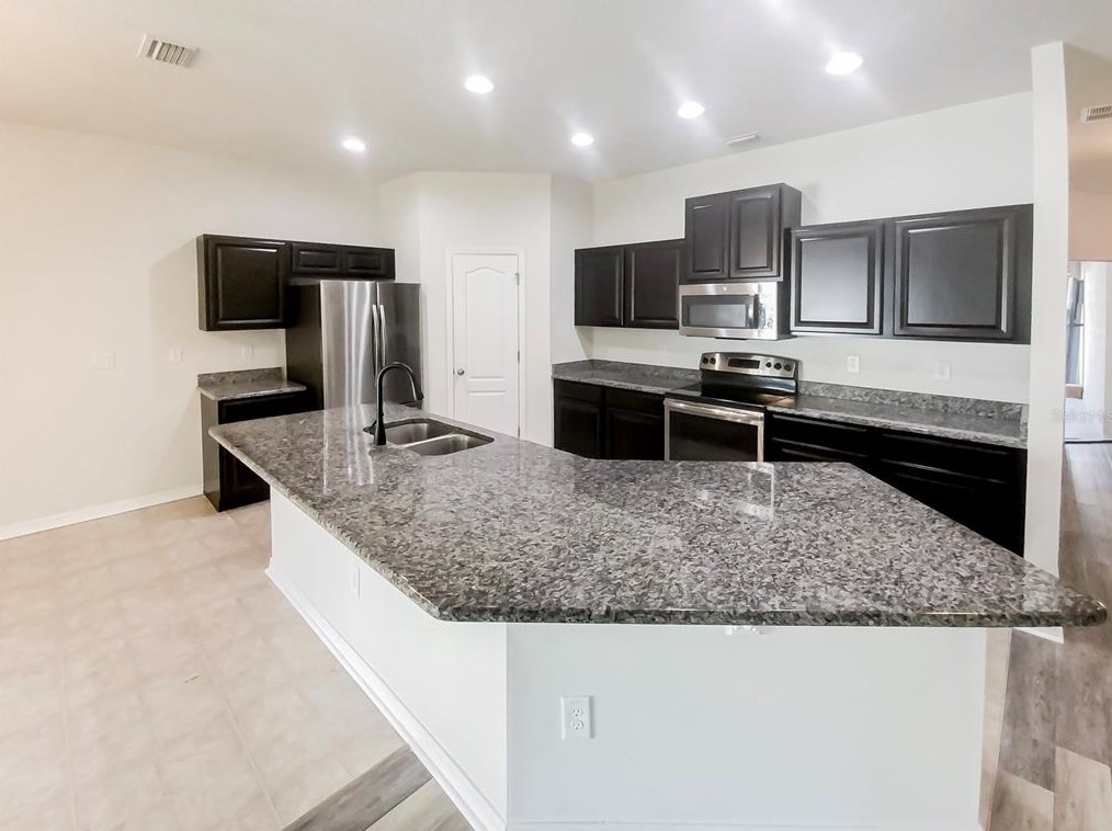 8508 Corinthian Way, New Port Richey FL  34654-5524 exterior