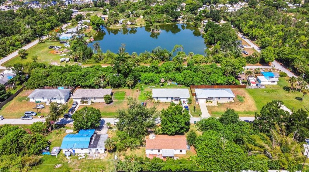 2624 Lee St, Punta Gorda FL exterior