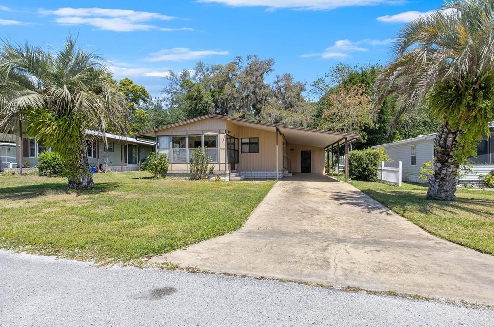 38760 Vulcan Cir, Zephyrhills FL exterior