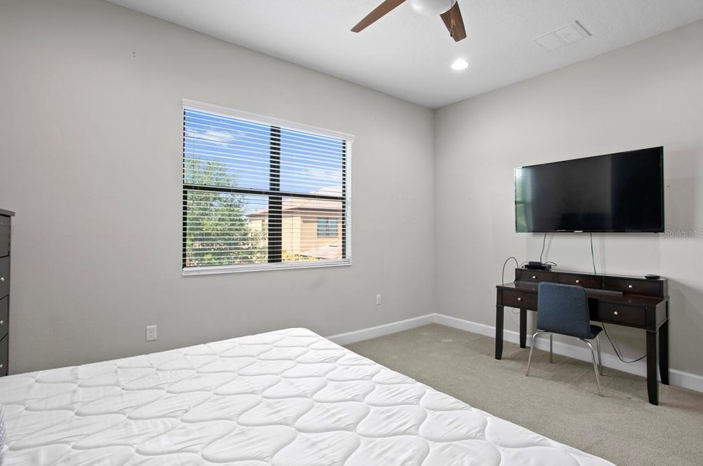 4489 Grand Preserve Pl, Palm Harbor FL  34684-1047 exterior