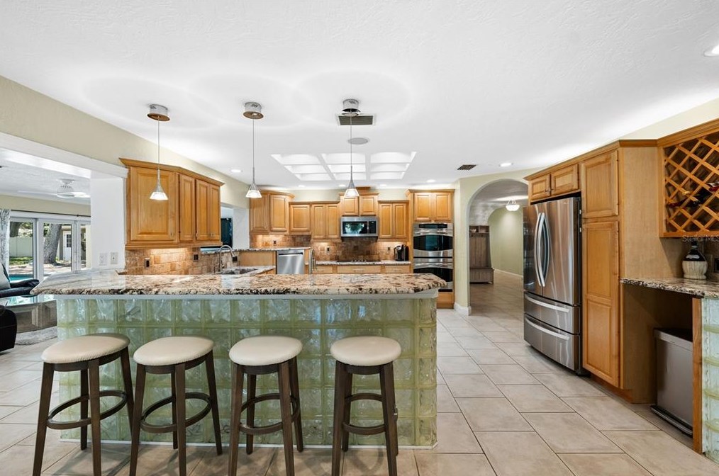 10767 Danielle Dr, Largo FL exterior