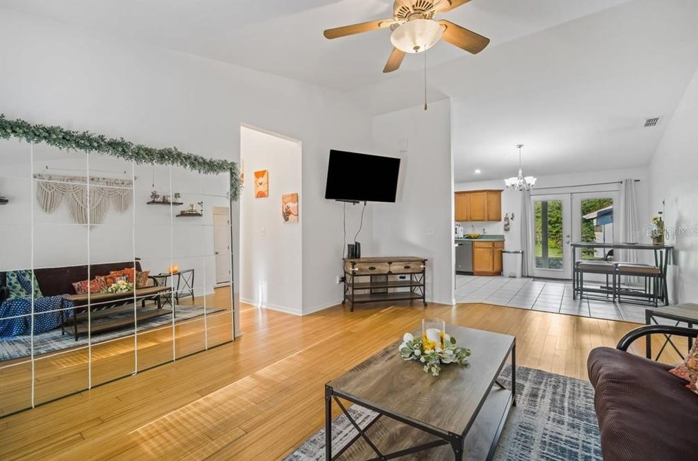 1109 Shannon Ave, Plant City FL  33563-2529 exterior