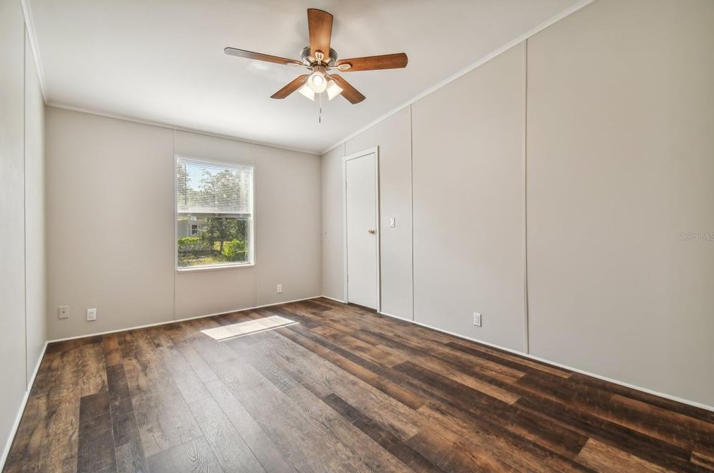 9616 Silverbend Dr, Dade City FL  33525-1466 exterior