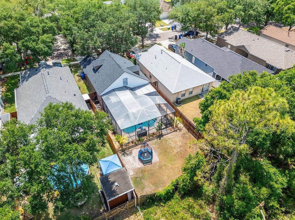 6151 Kiteridge Dr, Lithia FL 33547-5849 exterior