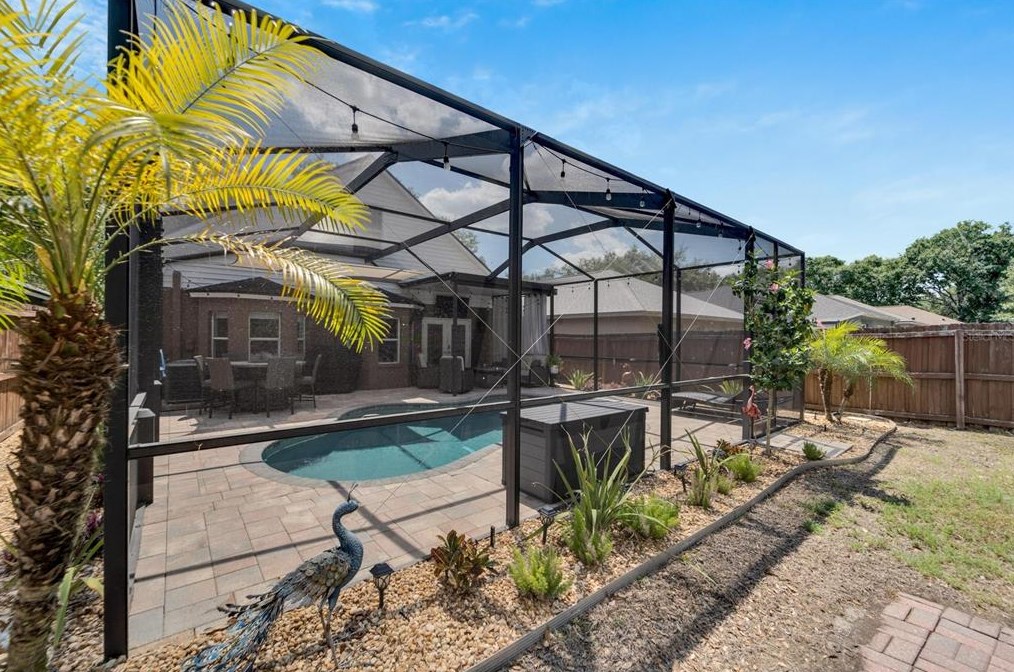 6151 Kiteridge Dr, Lithia FL 33547-5849 exterior