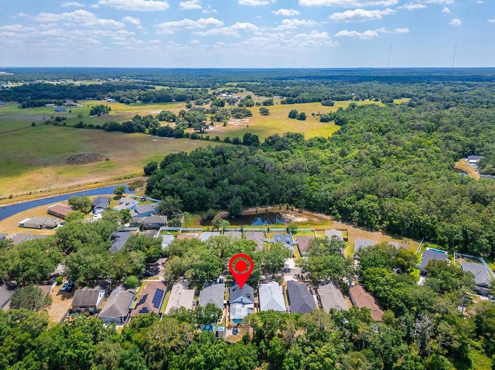 6151 Kiteridge Dr, Lithia FL 33547-5849 exterior