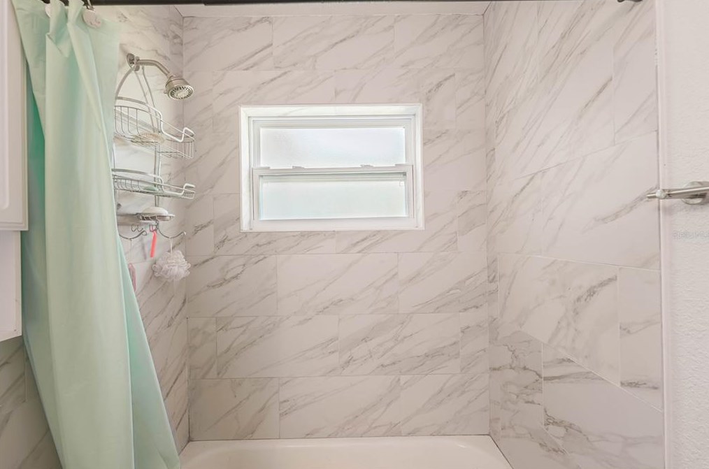 5224 Kapok Dr, New Port Richey FL  34652-4654 exterior