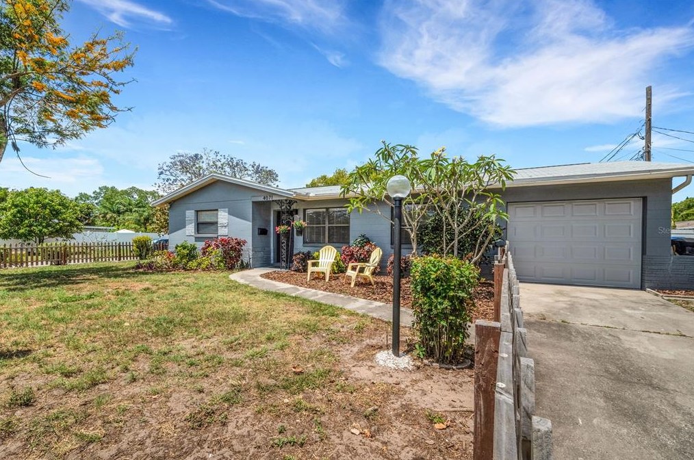 4071 34th Ave, Saint Petersburg FL  33713-1264 exterior