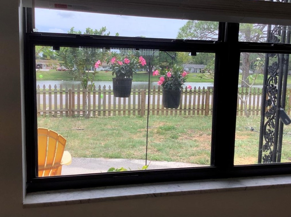 4071 34th Ave, Saint Petersburg FL  33713-1264 exterior