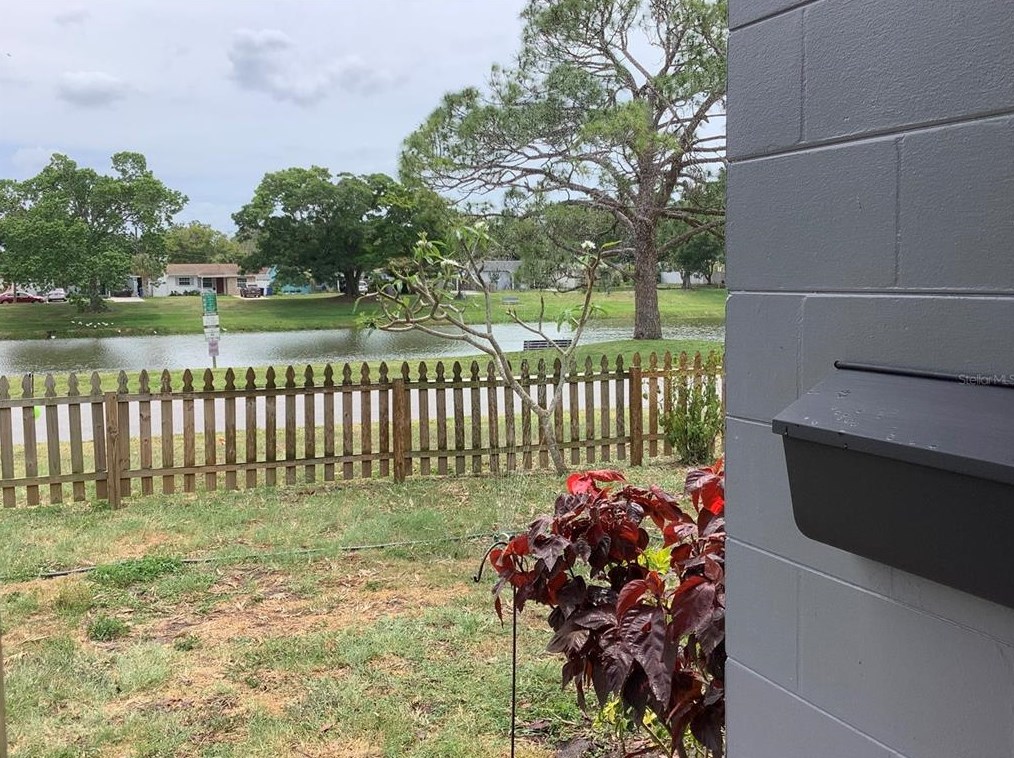 4071 34th Ave, Saint Petersburg FL  33713-1264 exterior