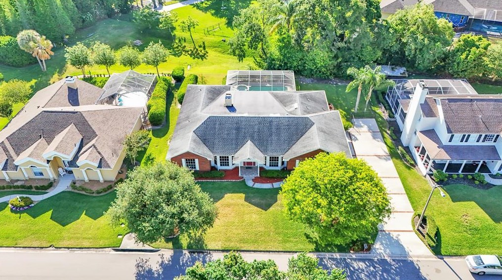 5818 Coveview Dr, Lakeland FL  33813-4811 exterior