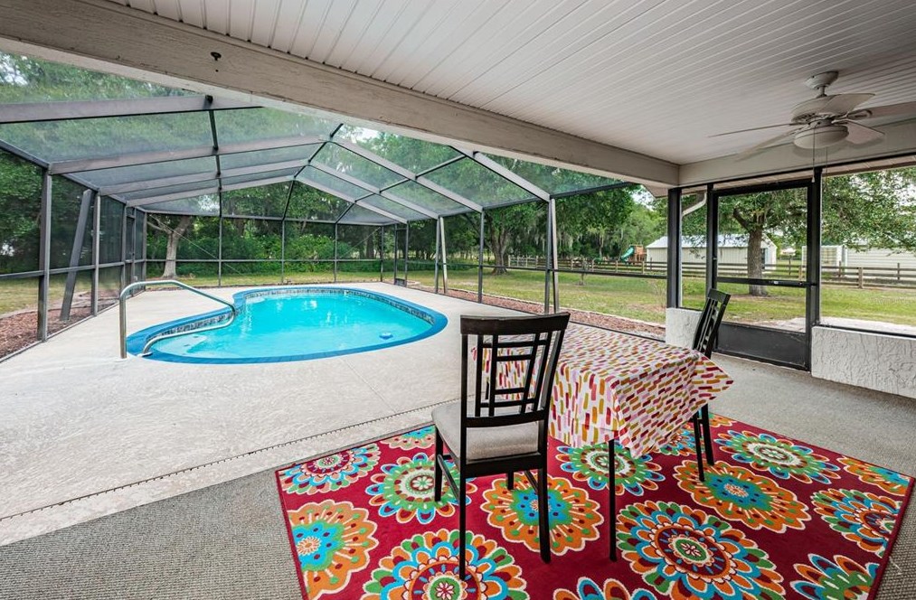4522 Horseshoe Lake Way, Plant City FL  33565-5386 exterior