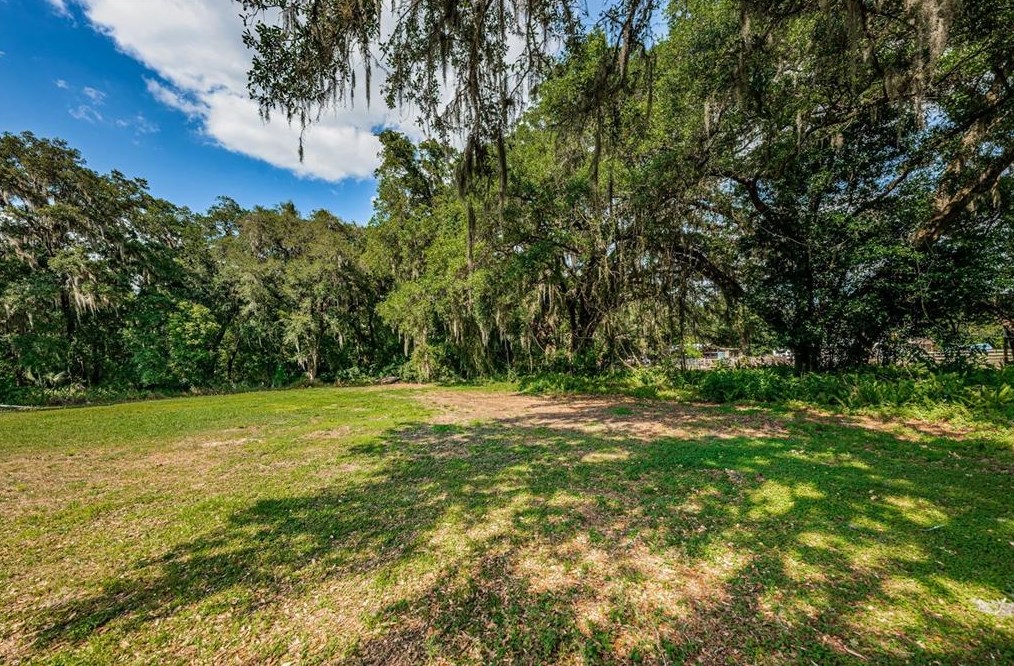 4522 Horseshoe Lake Way, Plant City FL  33565-5386 exterior
