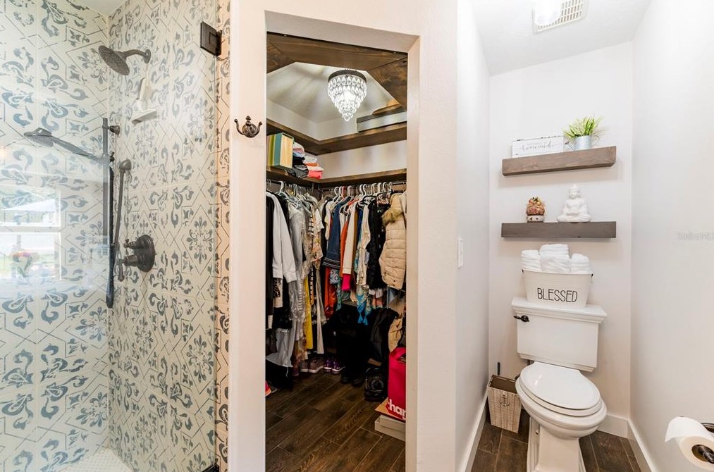 6158 Kiteridge Dr, Lithia FL  33547-5849 exterior