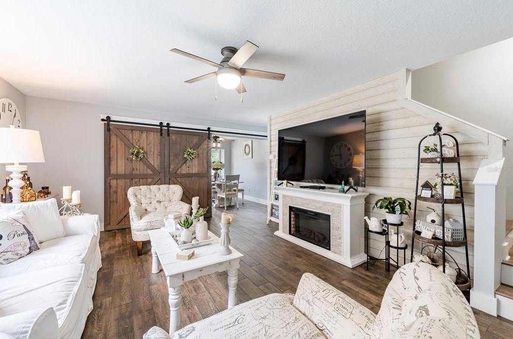 6158 Kiteridge Dr, Lithia FL  33547-5849 exterior