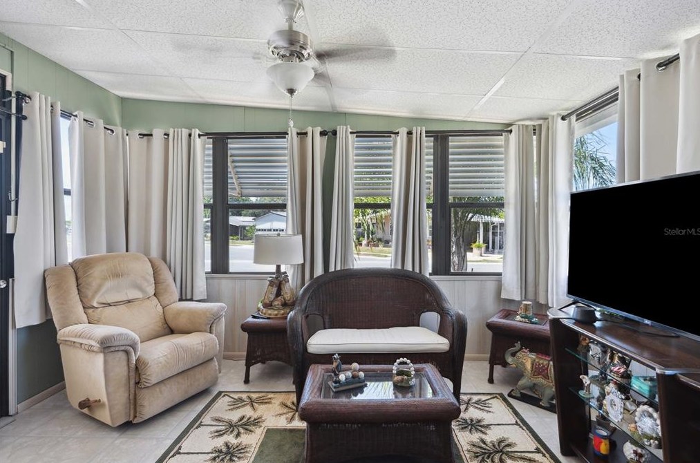 36341 Bonney Dr, Zephyrhills FL 33541-0784 exterior