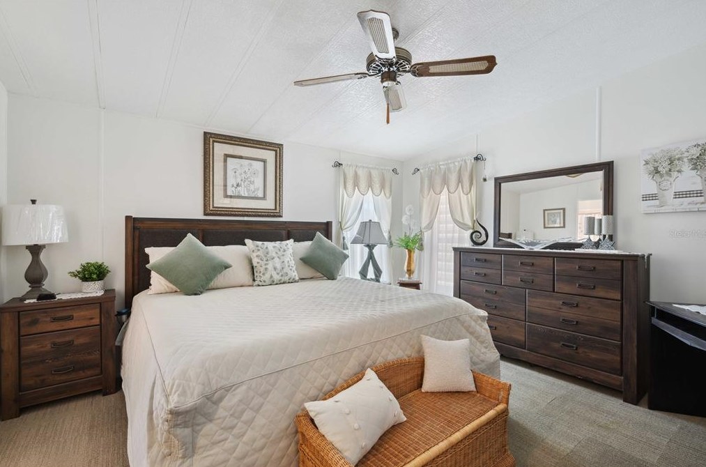 36341 Bonney Dr, Zephyrhills FL 33541-0784 exterior