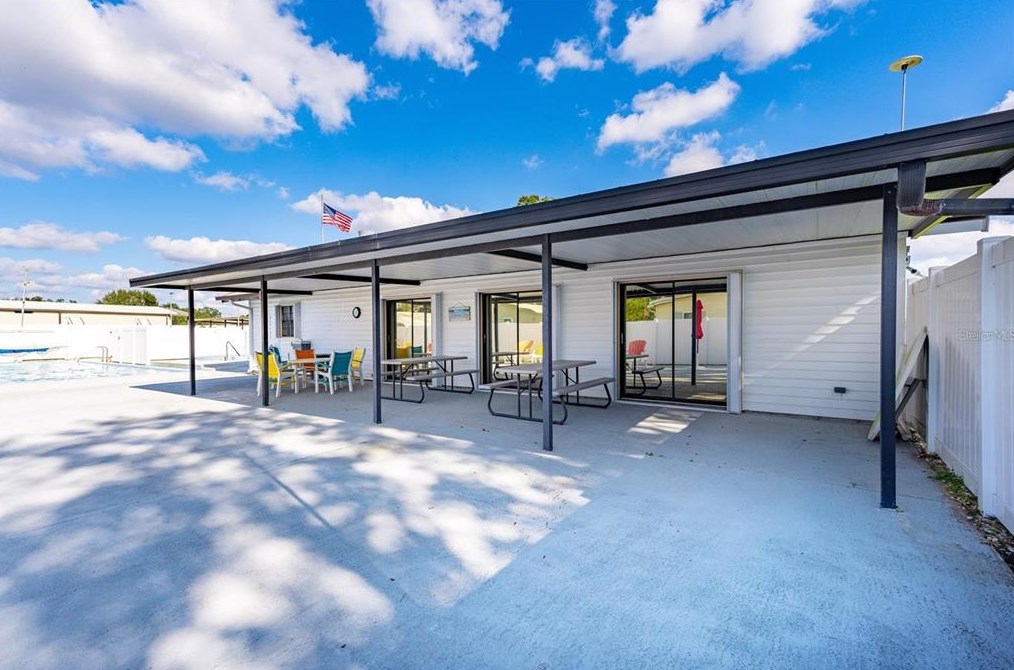 36341 Bonney Dr, Zephyrhills FL 33541-0784 exterior