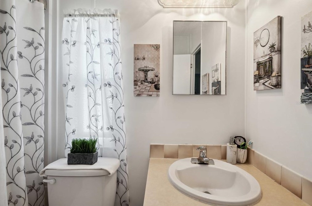 36341 Bonney Dr, Zephyrhills FL 33541-0784 exterior