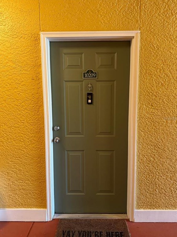 4207 Dale Mabry Hwy, Tampa FL  12105-1423 exterior