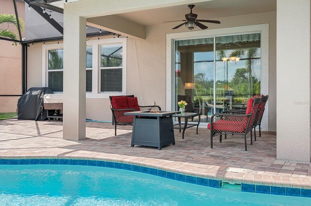 11857 Frost Aster Dr, Riverview FL  33579-4101 exterior