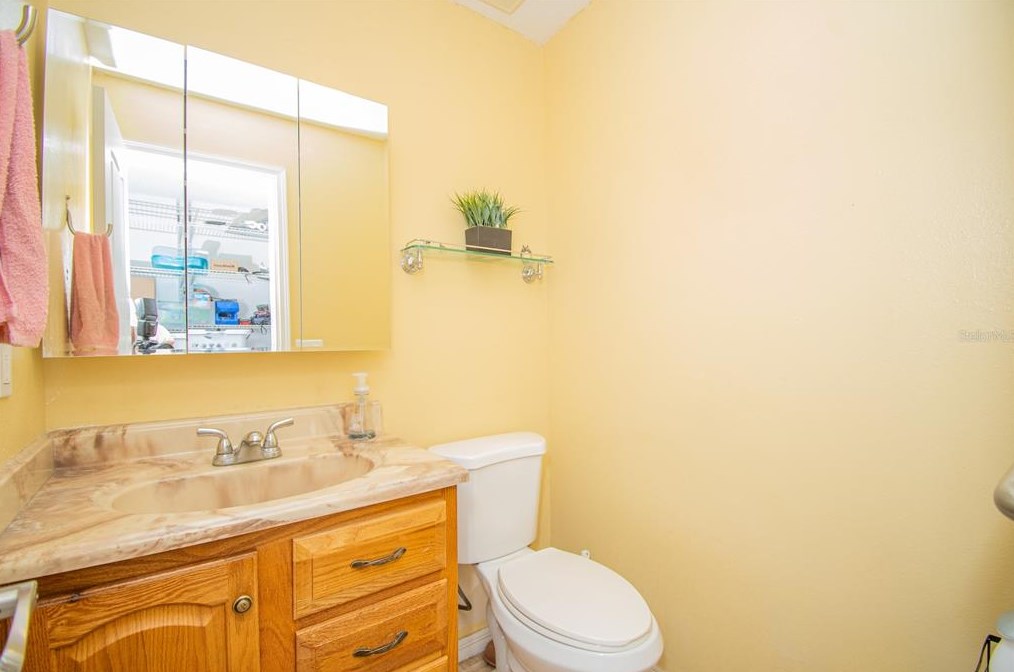 4805 Bugg Rd, Plant City FL  33567-2548 exterior