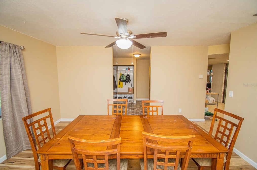 4805 Bugg Rd, Plant City FL  33567-2548 exterior