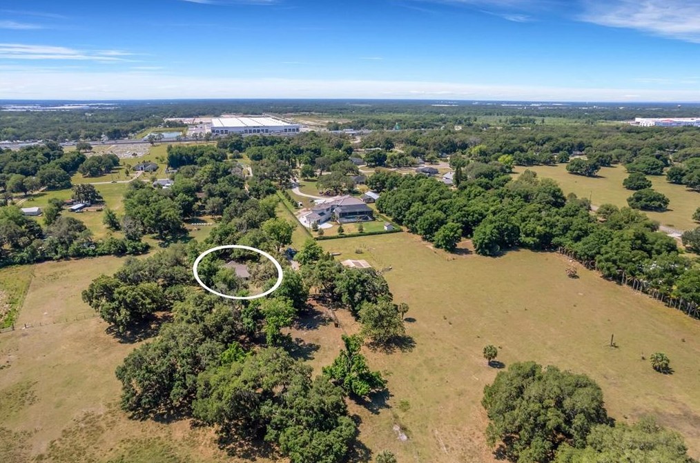 3680 Swindell Rd, Plant City FL  33565-2551 exterior