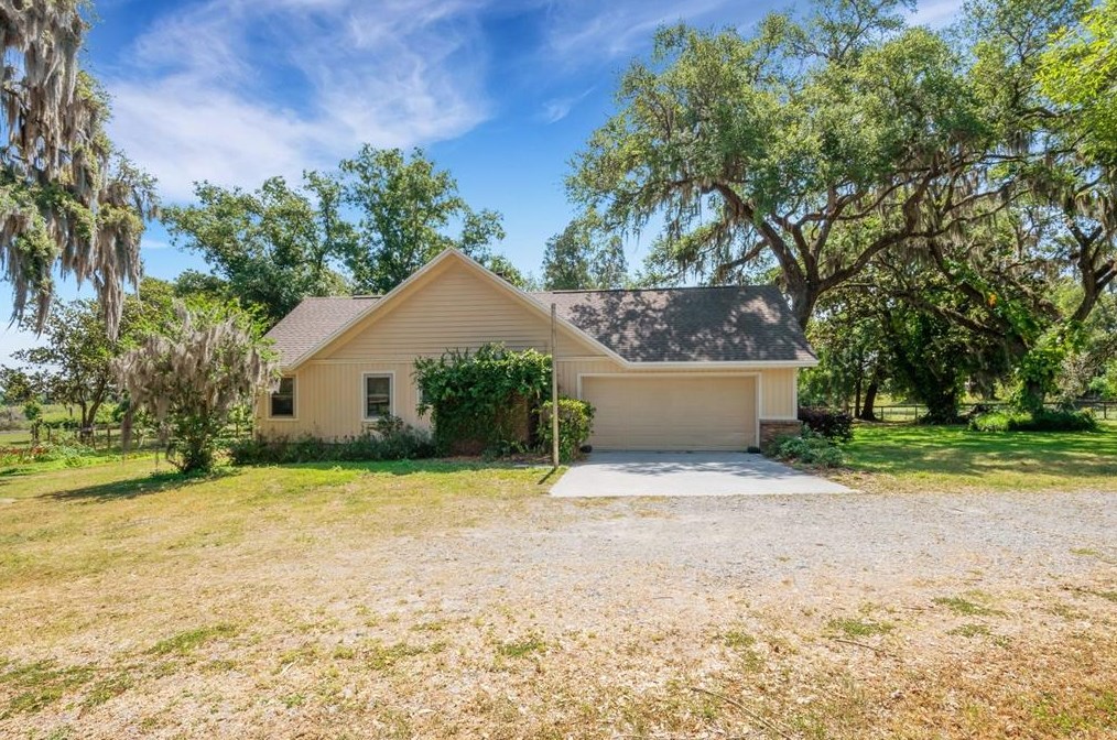 3680 Swindell Rd, Plant City FL  33565-2551 exterior