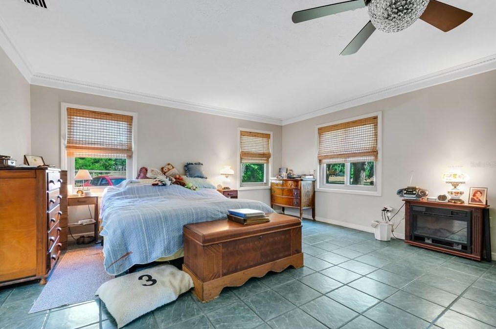 3680 Swindell Rd, Plant City FL  33565-2551 exterior