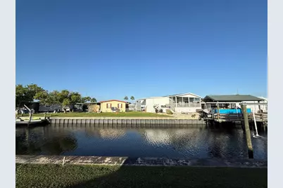 116 W Saint Johns Way, Apollo Beach, FL 33572 - Photo 1