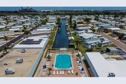 116 W Saint Johns Way, Apollo Beach, FL 33572 - Photo 23